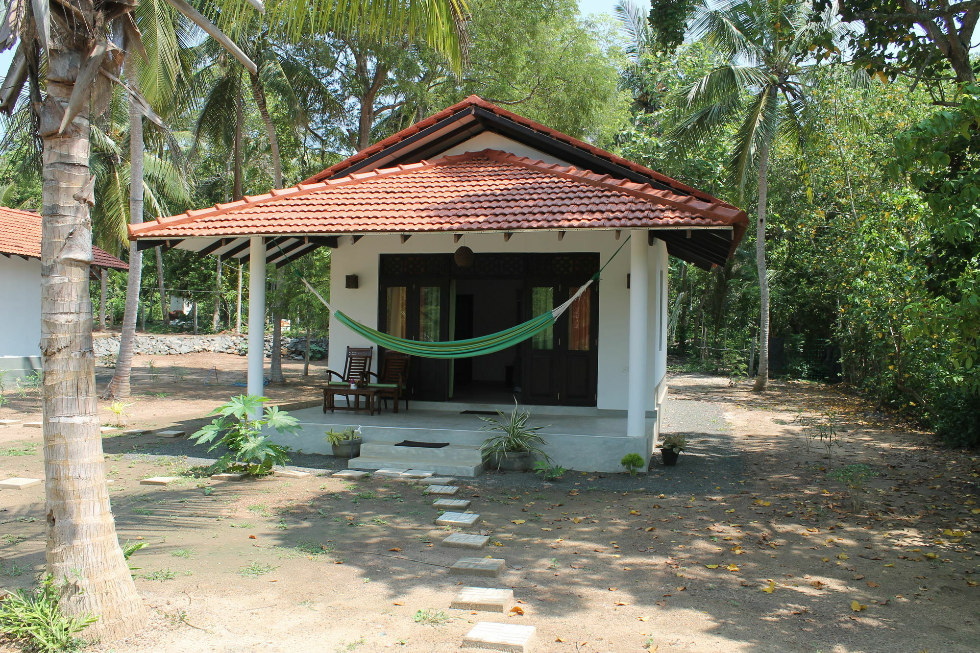 Chillenjoy Cabanas & Restaurant Tangalle Exterior photo